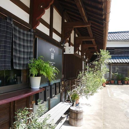 駅前宿舎 禪 Shared House Zen Eiheiji Экстерьер фото